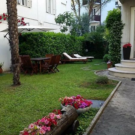 A Casa Di Clo Bed & Breakfast Pesaro Exterior foto