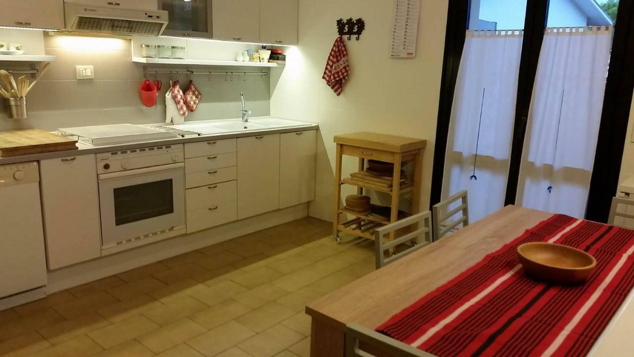A Casa Di Clo Bed & Breakfast Pesaro Exterior foto